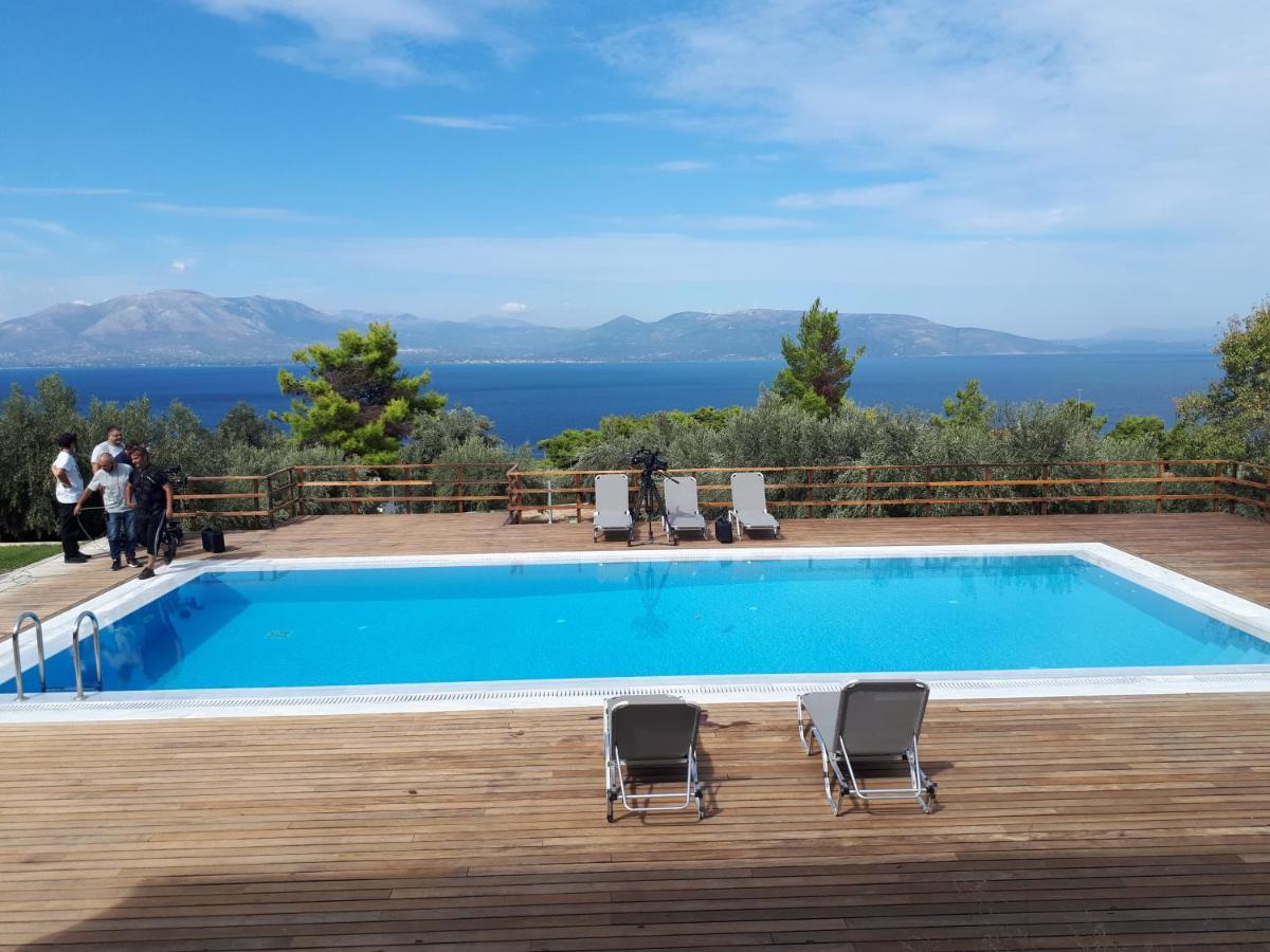 Villa Kalamos / Sea View And Pool Nearby Athens Exterior foto