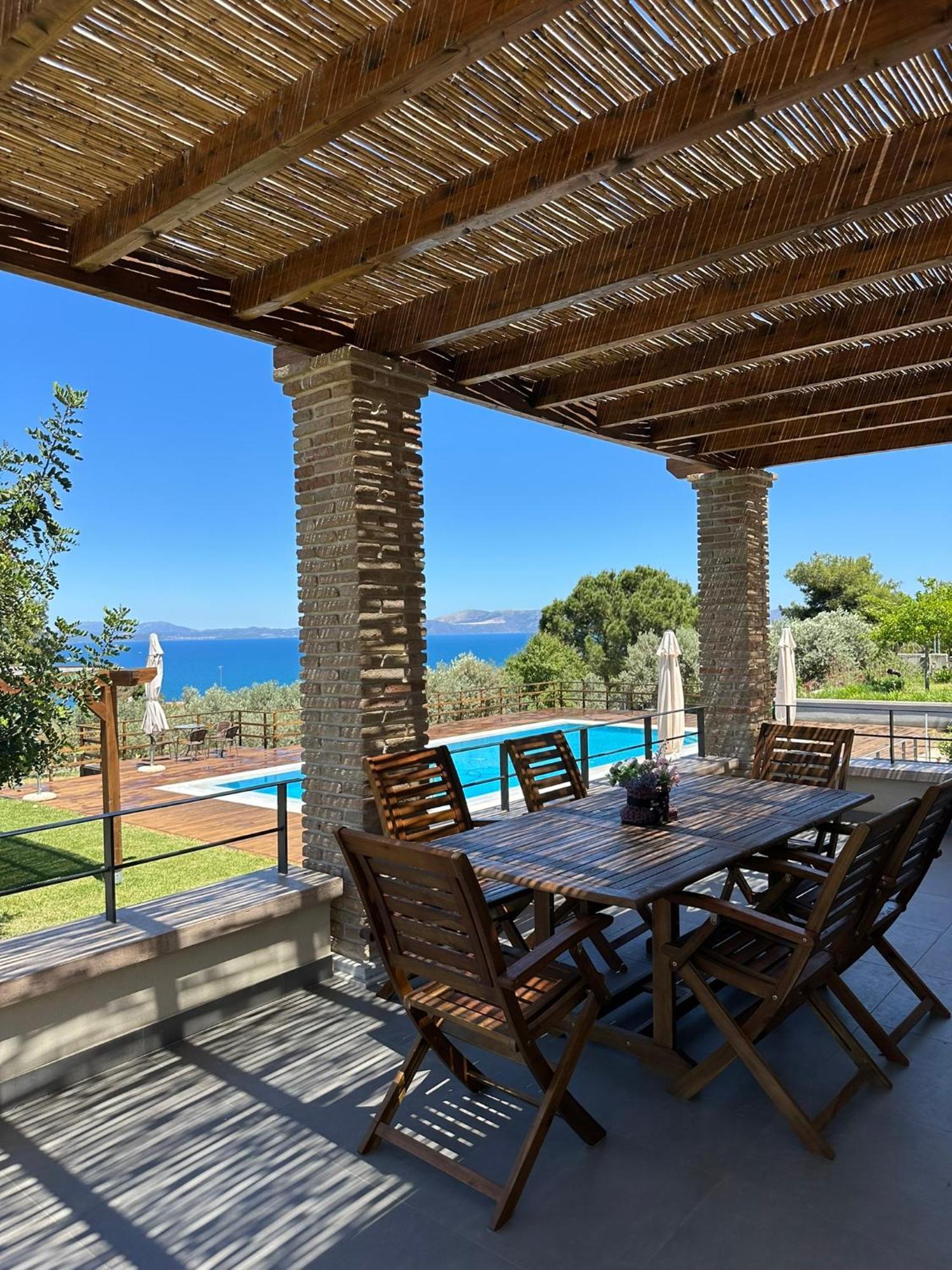 Villa Kalamos / Sea View And Pool Nearby Athens Exterior foto